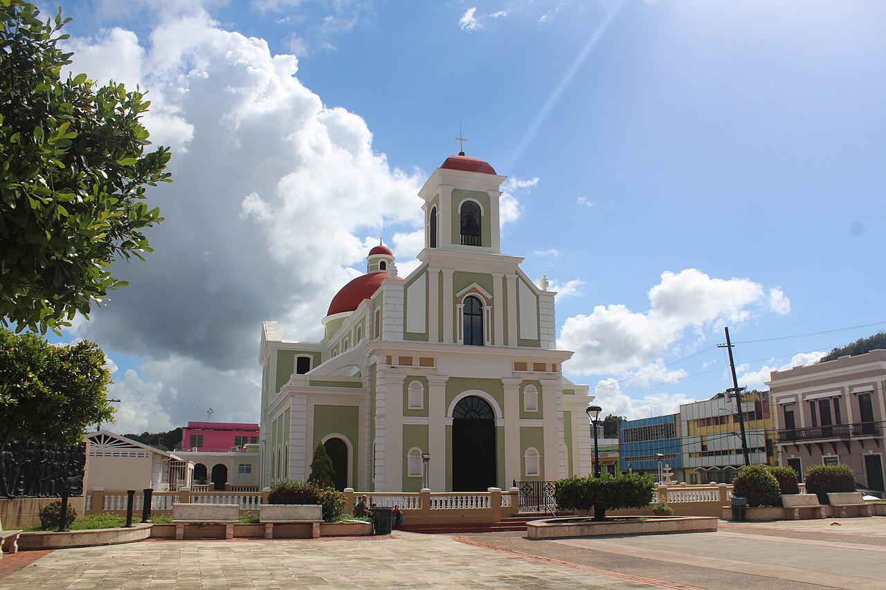 Iglesia de Santa María del Rosario de Vega Baja