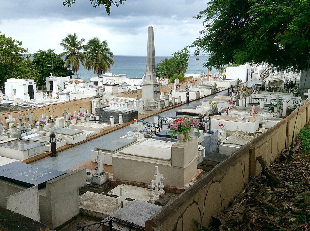 Antiguo Cementerio Urbano de Aguadilla