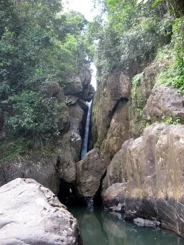 Salto Guzman Arriba