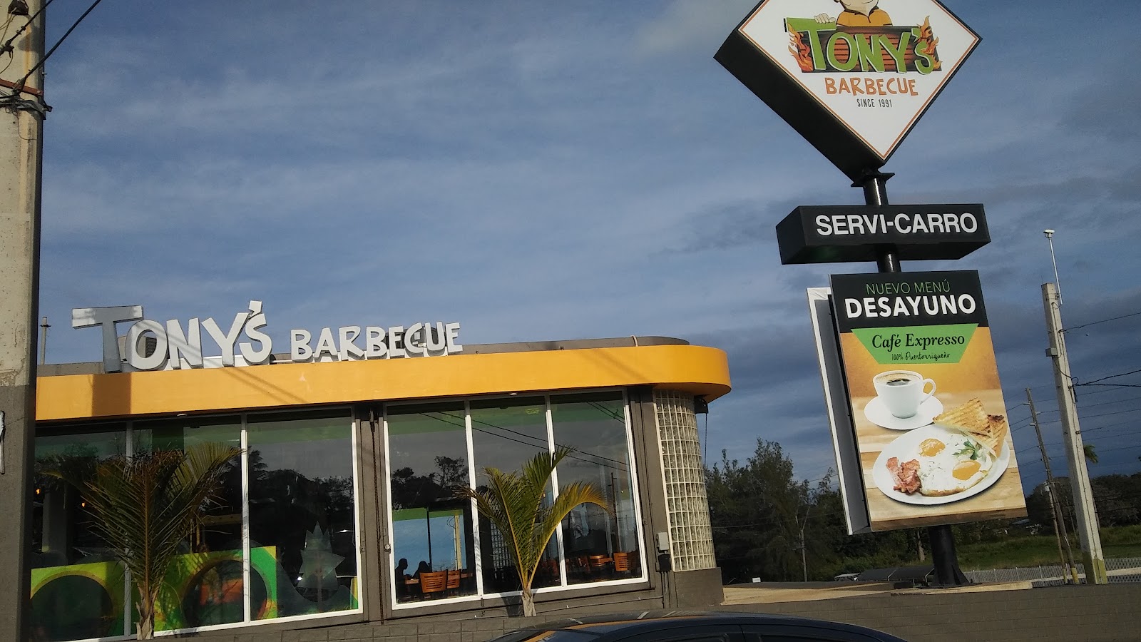 Tony's BBQ