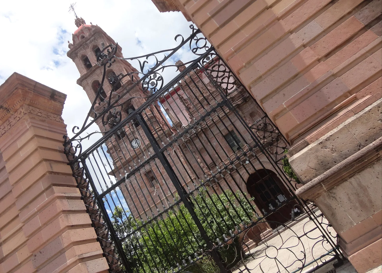 Parroquia Santiago Apóstol