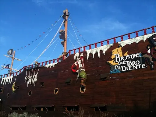 Antiguo Barco Pirata Rest