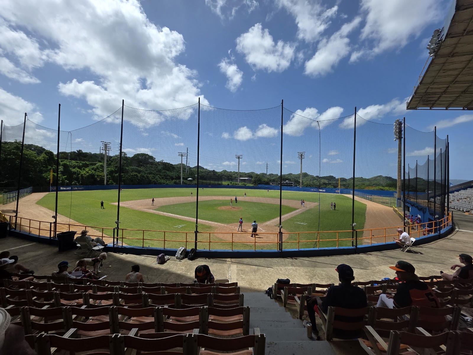 Estadio Luis A. Canena Márquez